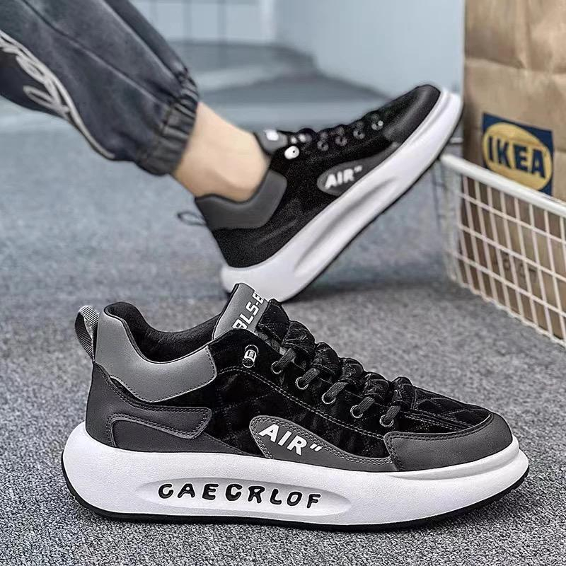 Sepatu Pria Sneakers Trendi Style Casual Import Premium