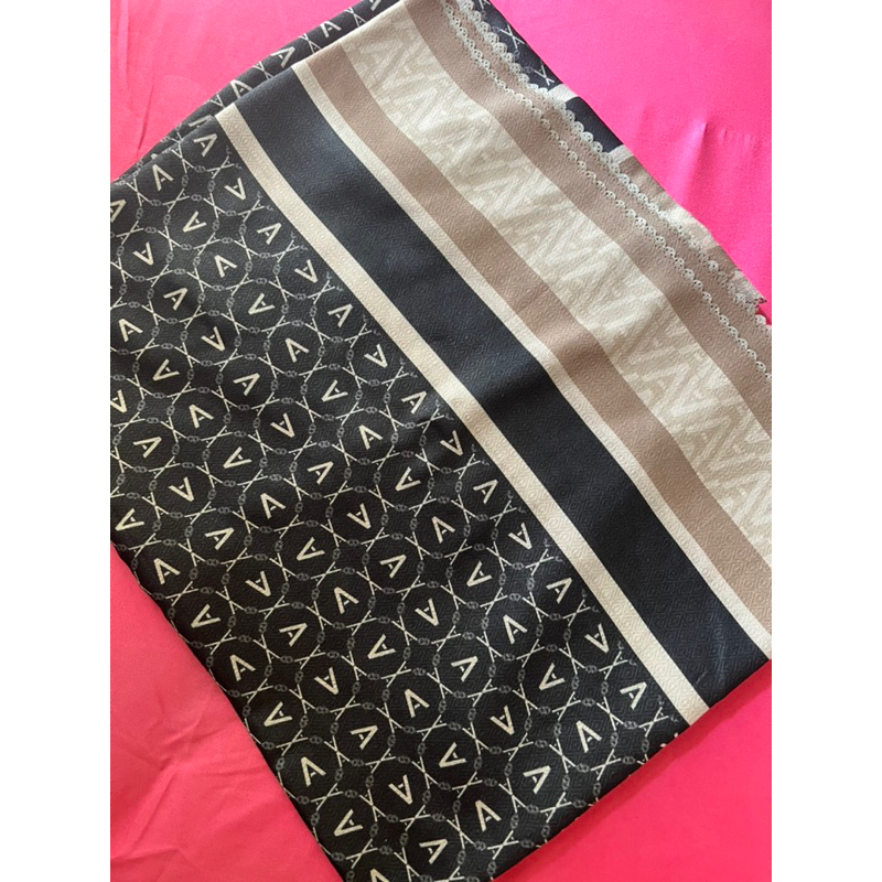 Scarf Aleza , Kamiidea , Lights.clo