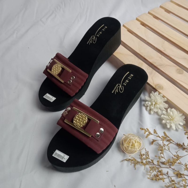 Sandal Wedges Wanita ( RIE - RIE 0451 ) Terbaru