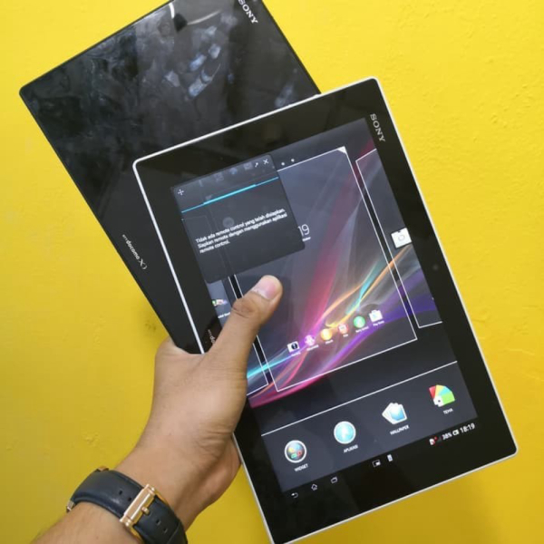 Unik TABLET SONY XPERIA TABLET Z LTE 4G 10INCH RAM 2GB INTERNAL 32GB ORI - Putih Diskon