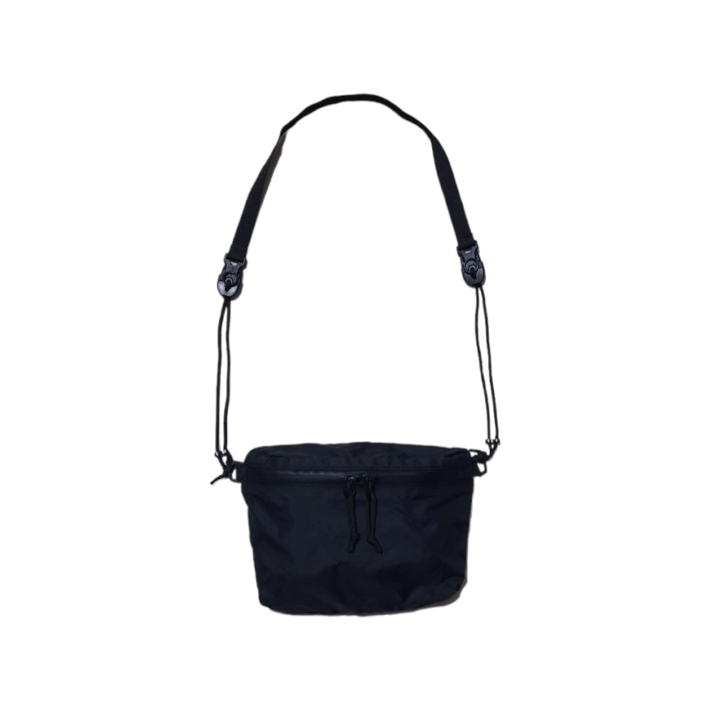 Uniqlo Lightweight Fanny Bag Tas Selempang Bahu