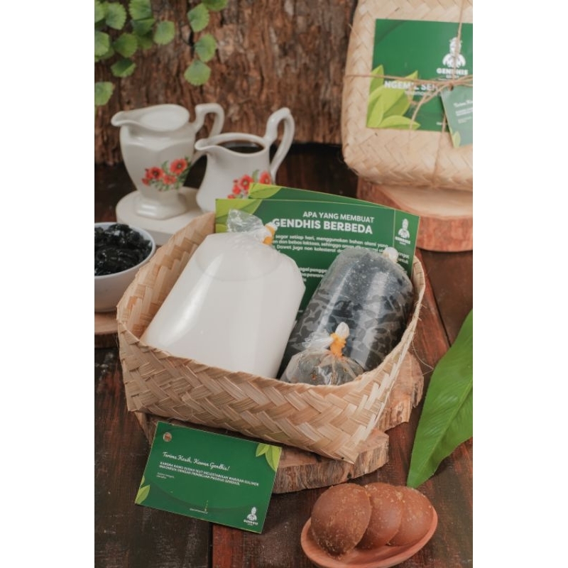 

Dawet Ireng Family Pax