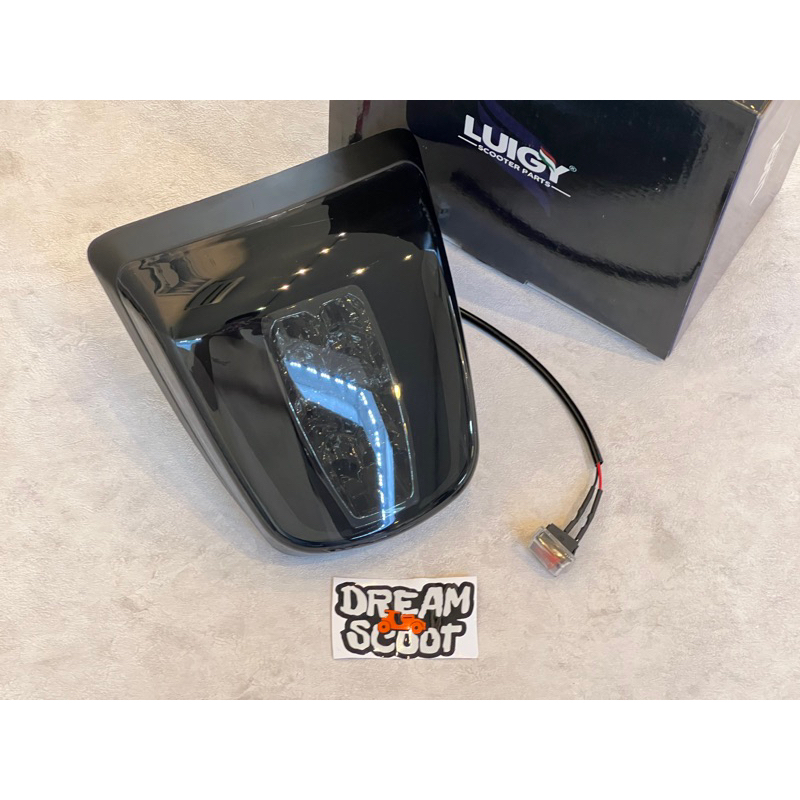 Stoplamp luigy model Zeli Smoke Vespa Sprint Vespa Primavera Stoplamp Vespa Matic Lampu belakang Ves