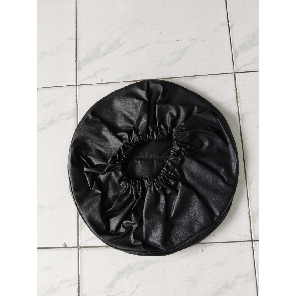 sarung ban serep vespa