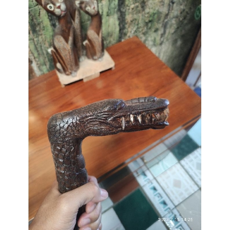 Tongkat Jalan Ukir Ular Naga Kayu Jati Tua Asli