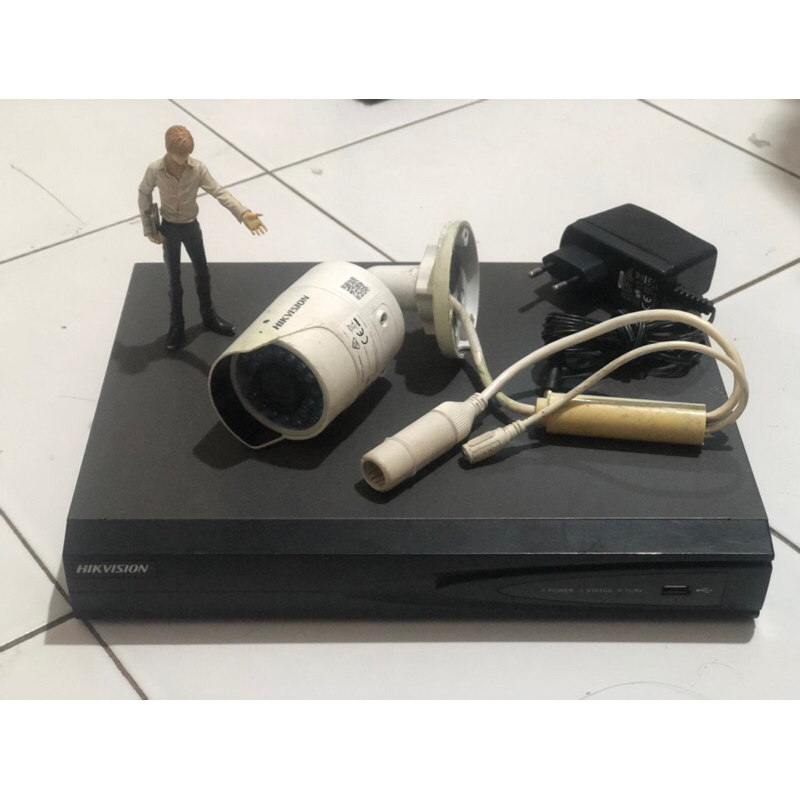 NVR 4Channel Hikvision DS-7604NI-Q1 dan IP cam Hikvision DS-2CD2020F-I