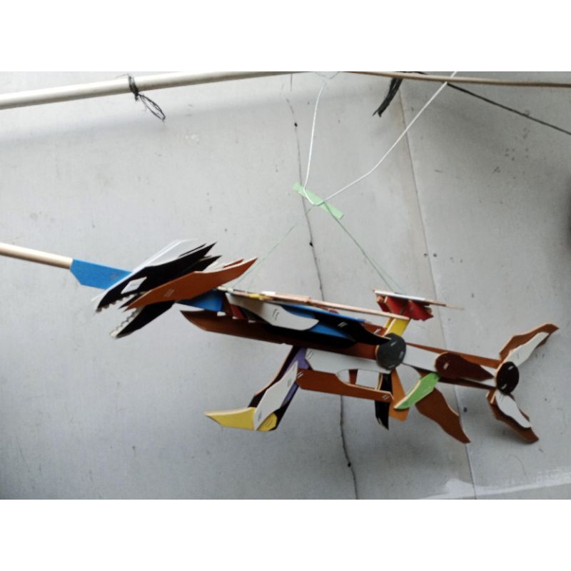 mainan tembakan kayu peluru karet model aka drako