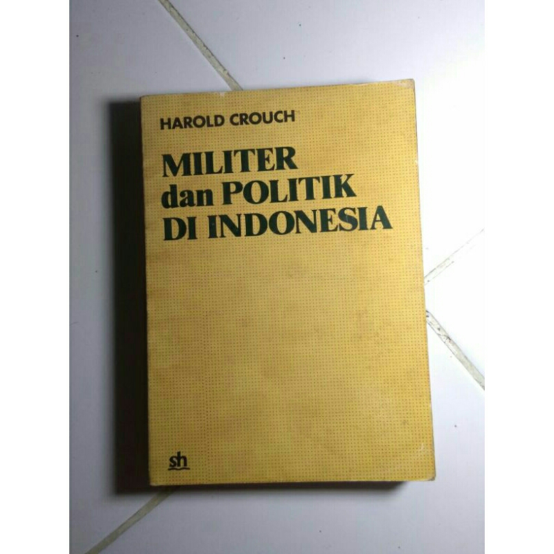 buku militer dan politik di indonesia