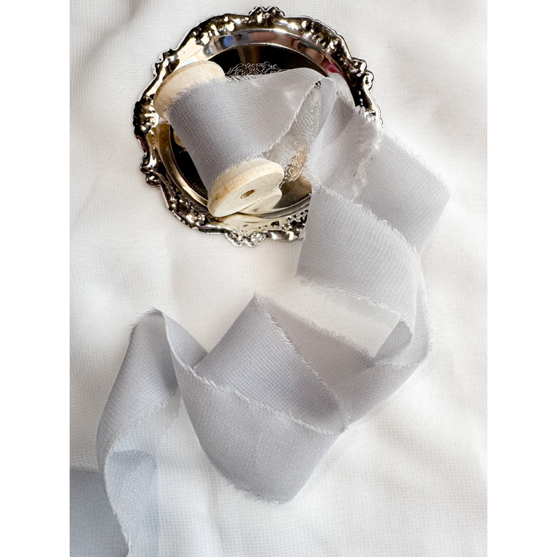 

Chiffon ribbon in Light Gray / Silk ribbon