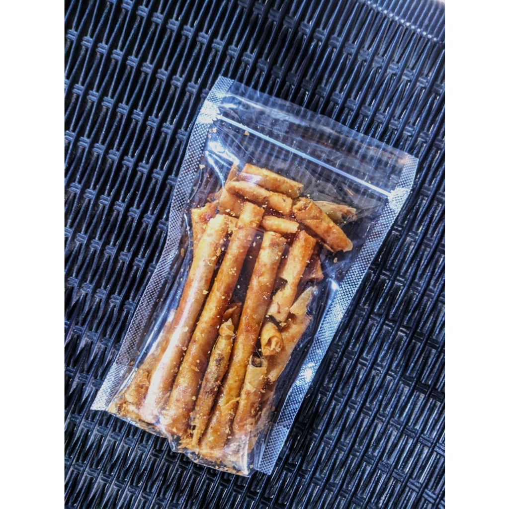 

makanan ringan SALE LUMPIA PISANG isi 100 grm