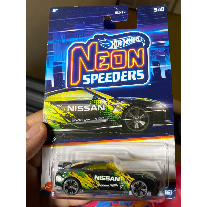Hot Wheels Nissan GTR R35 Neon Speeders
