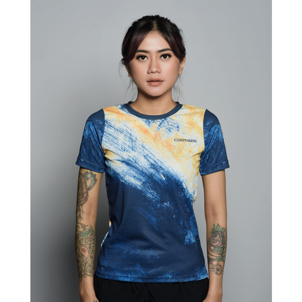 Cortiger Jersey lari Cortiger - CORE PRIMO "T-SHIRT RUNNING ASTRATTO 1" WOMEN SHORT