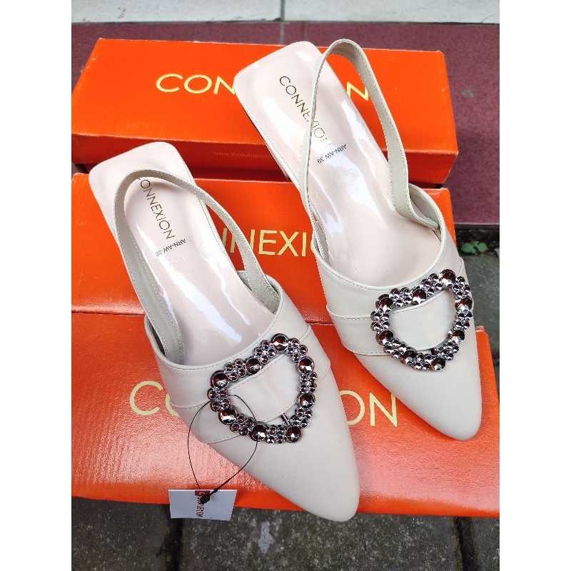 CONNEXION HILLS KARET BELAKANG KODE LOV