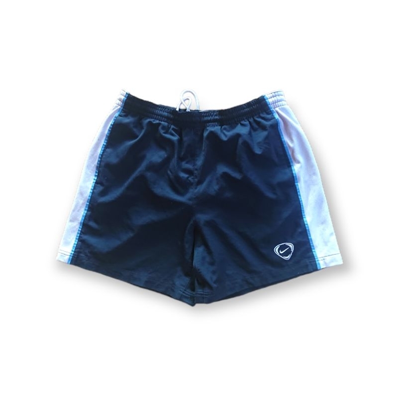 Celana pendek nike second