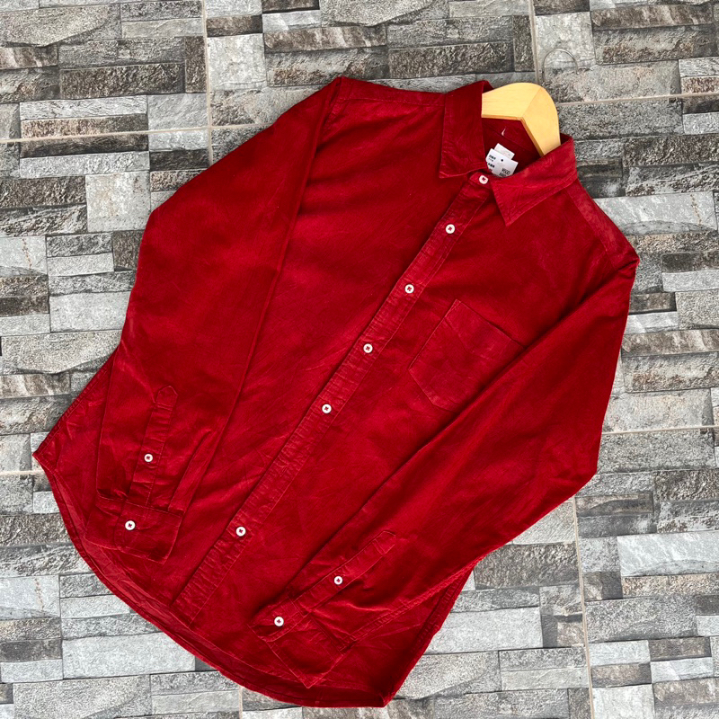 KEMEJA CORDUROY POLOS UNIQLO SIZE M / KEMEJA PRIA