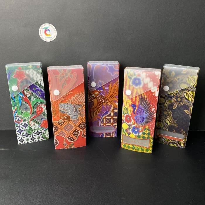 

Kotak Pensil Mika Cinta Batik Pensil Case