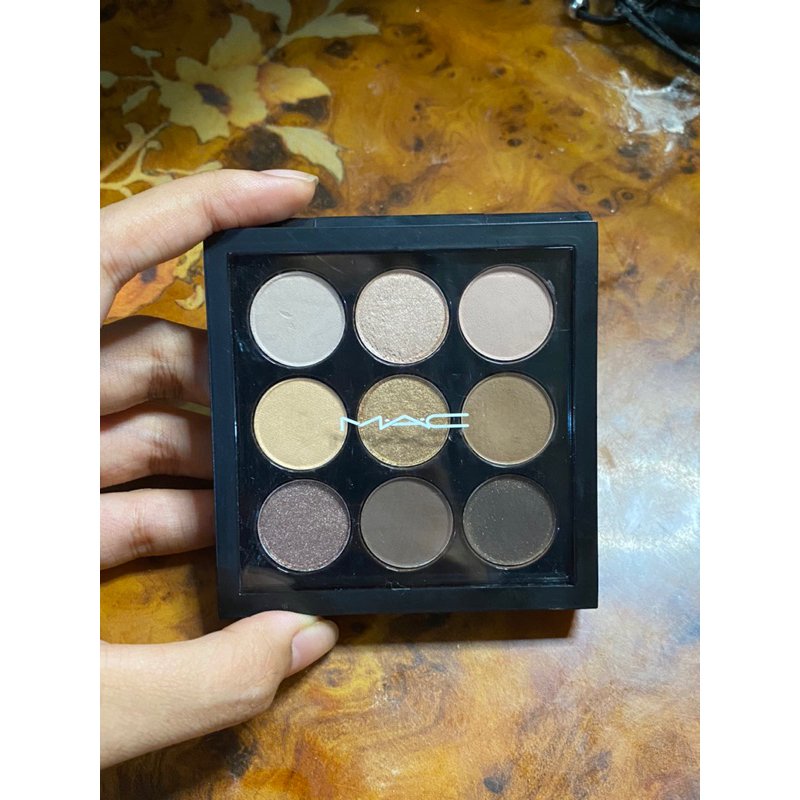 PRELOVED MAC Eyeshadow Eye Shadow X9 Palette- Amber Times Nine