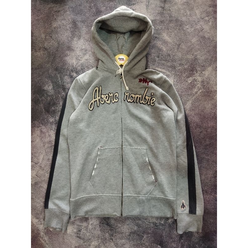ZipHoodie Abercrombie /  Abercrombie second