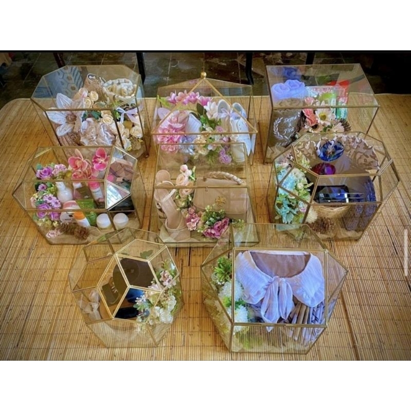Box hantaran seserahan / terarium kaca
