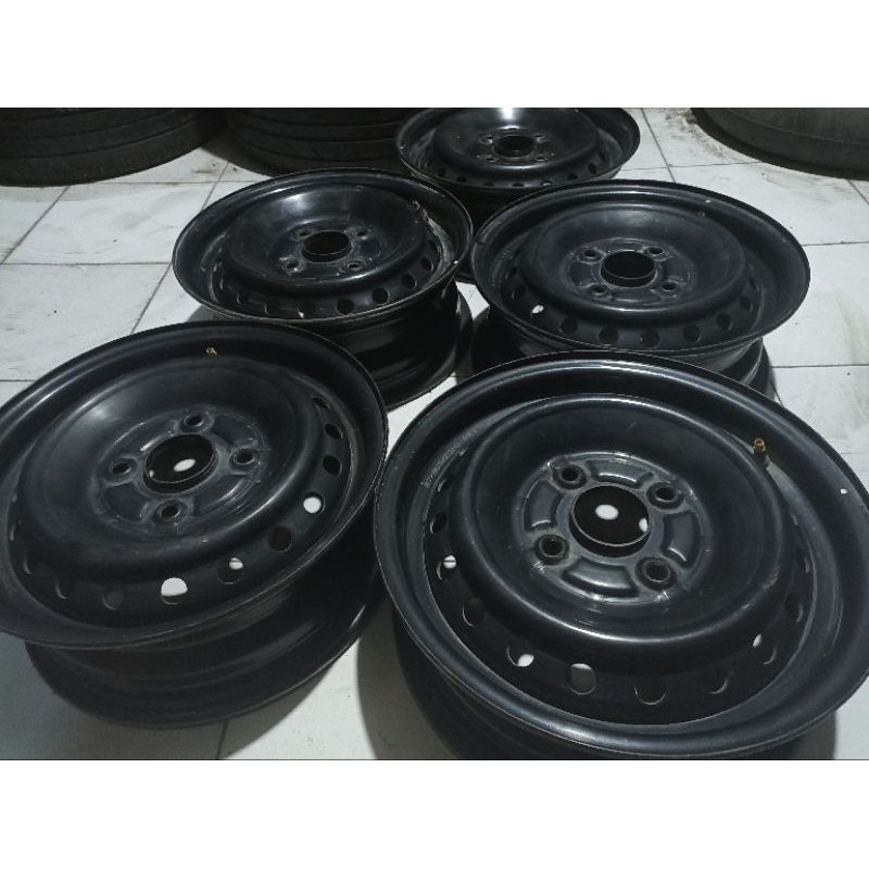 velk kaleng avanza ring 14 pcd 4x114