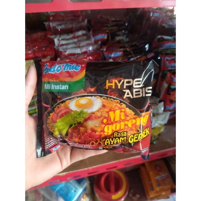 

Indomie goreng ayam geprek