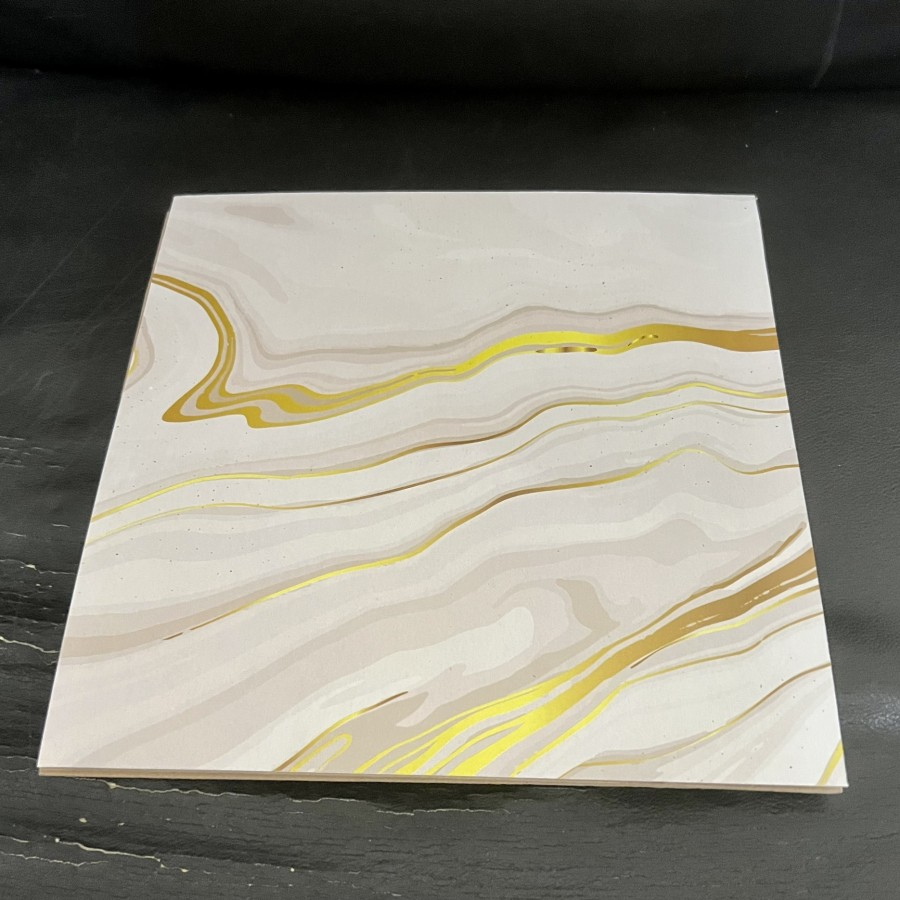 

( 5pcs ) Alas Tatakan Kue Brownies Lapis Legit Chiffon Nampan Birthday Cake Motif Gold Marble Ukuran 22x22 cm