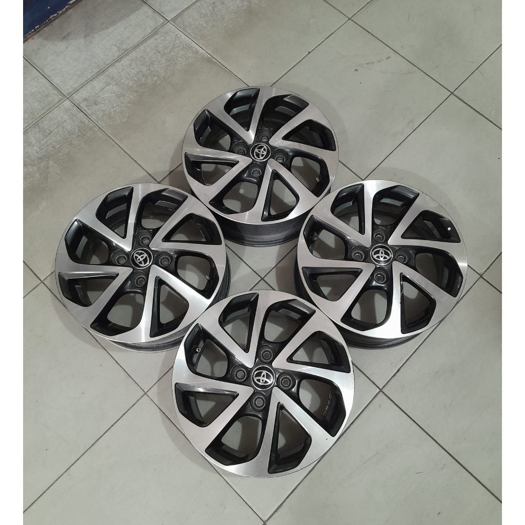 PELEK MURAH BEKAS MOBIL TOYOTA AGYA TRD RING 14 LEBAR 5 INCH PCD 4 X 100 OFFSET 45 WARNA GREY POLISH