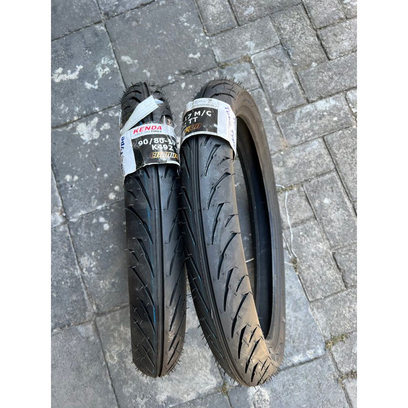 BAN KENDA 90/80-17 tipe K492 Medium compound