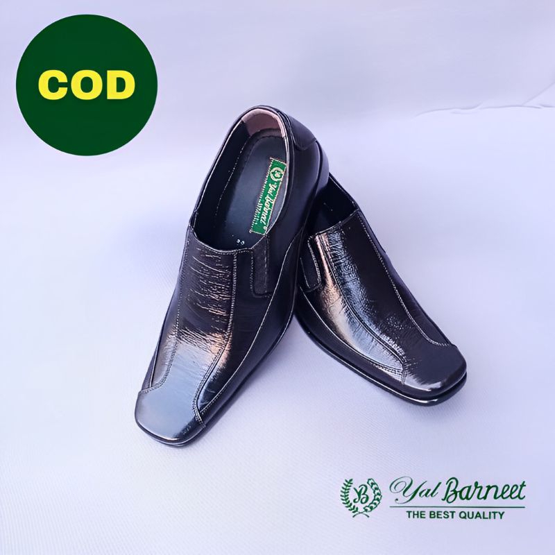 Sepatu Formal Kulit Sapi Asli Pria – YAL BARNEET 238 Confident Loafers Hitam Mengkilap