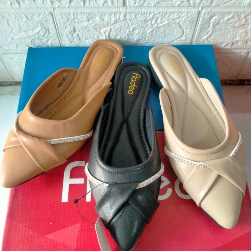 Sandal Wanita Fladeo Bustong Flat TS08