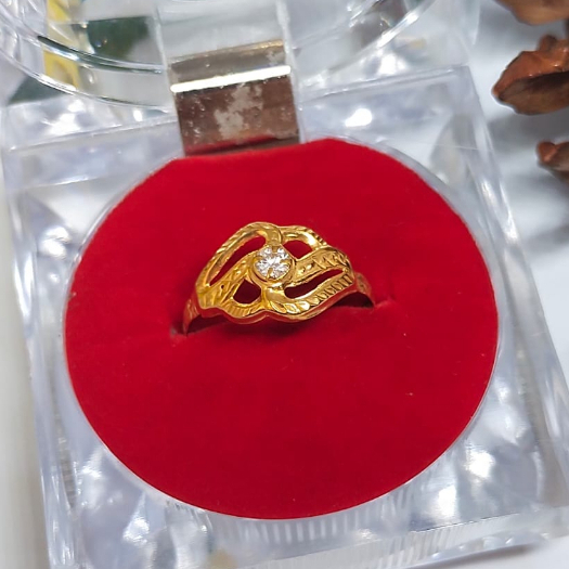 Tiara Jaya #Cincin Mata Putih Emas Asli Kadar 700 70 Persen Untuk Wanita Dewasa dan Remaja