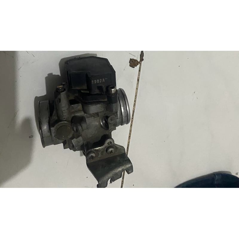 throttle body cb150r old/cbr150 old