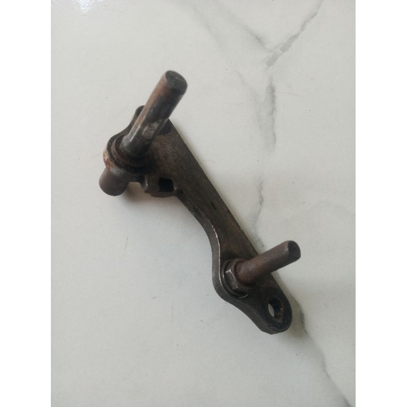 Breket pegangan pala babi supra fit lama supra x lama supra fit new revo lama karisma supra 125