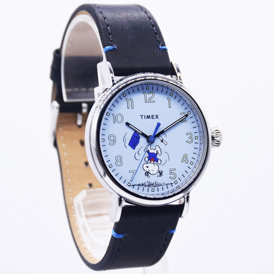 Timex TW2V60300 X Peanuts Snoopy Graduation Jam Tangan Pria-Indiglo