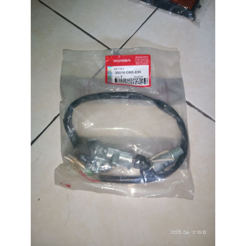 kontak kunci Astrea grand original AHM Honda kgd
