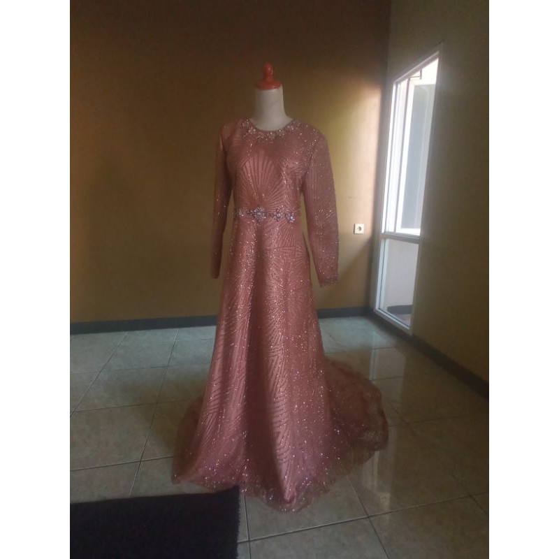 Gaun Pengantin muslim wedding dress model A Line warna dusty pink