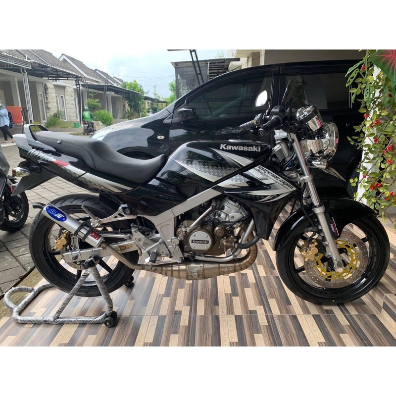 Spon + Kulit MBtech Jok Ninja R - Spon + Kulit MBtech Ninja R