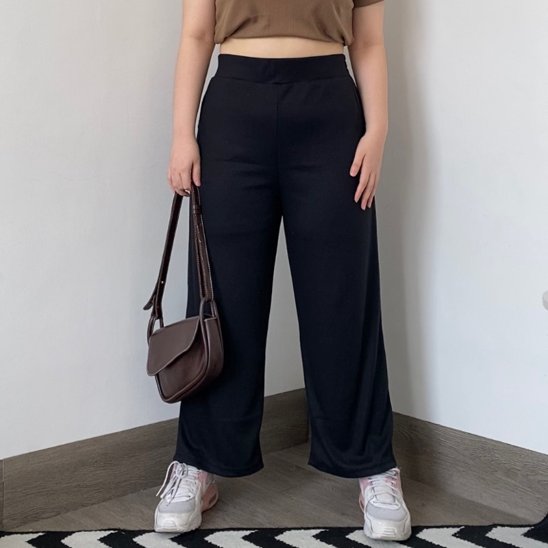 Tori Knit Pants - Kulot Knit - Culotte Knit Pants - Celana Kulot Knit - Kulot Highwaisted - Kulot Kn