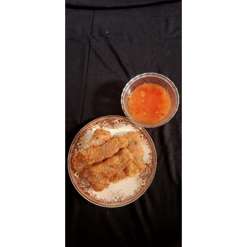 

Lumpia kulit tahu isi ayam