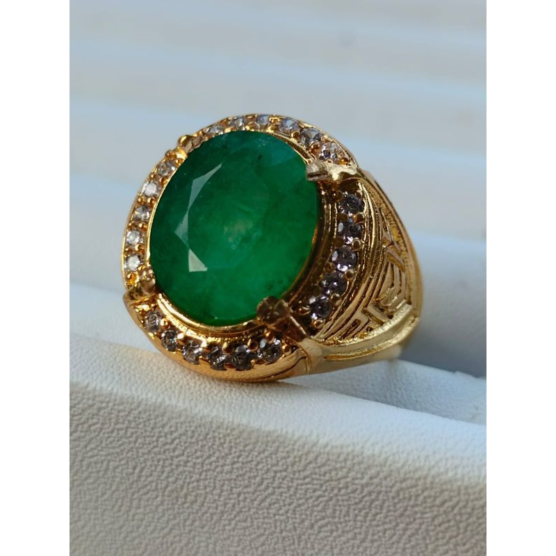 natural jamrud Colombia