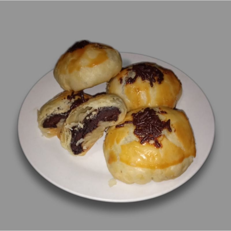 

Pia Coklat enak isi 8 pcs murah