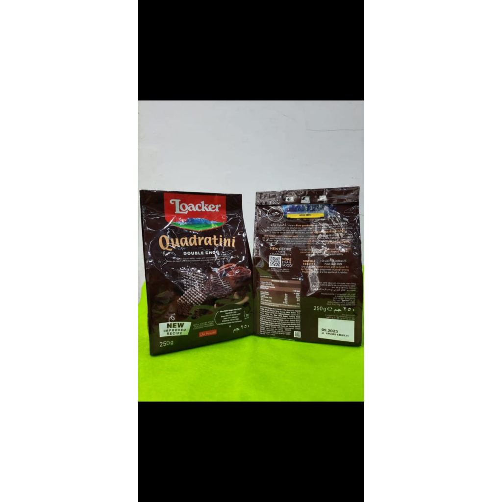 

LOACKER QUADRATINI DARK CHOCOLATE 250gr