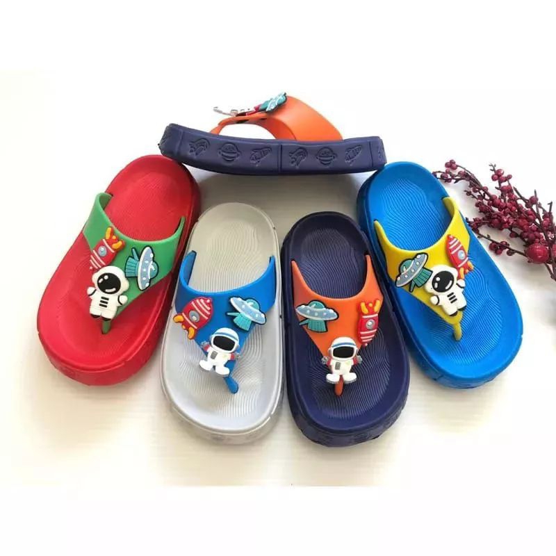 sandal jepit anak laki sendal astronot new Oricon sandal karet anak impor size 24-35