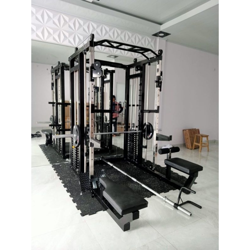 SMITH MACHINE MAGNUS