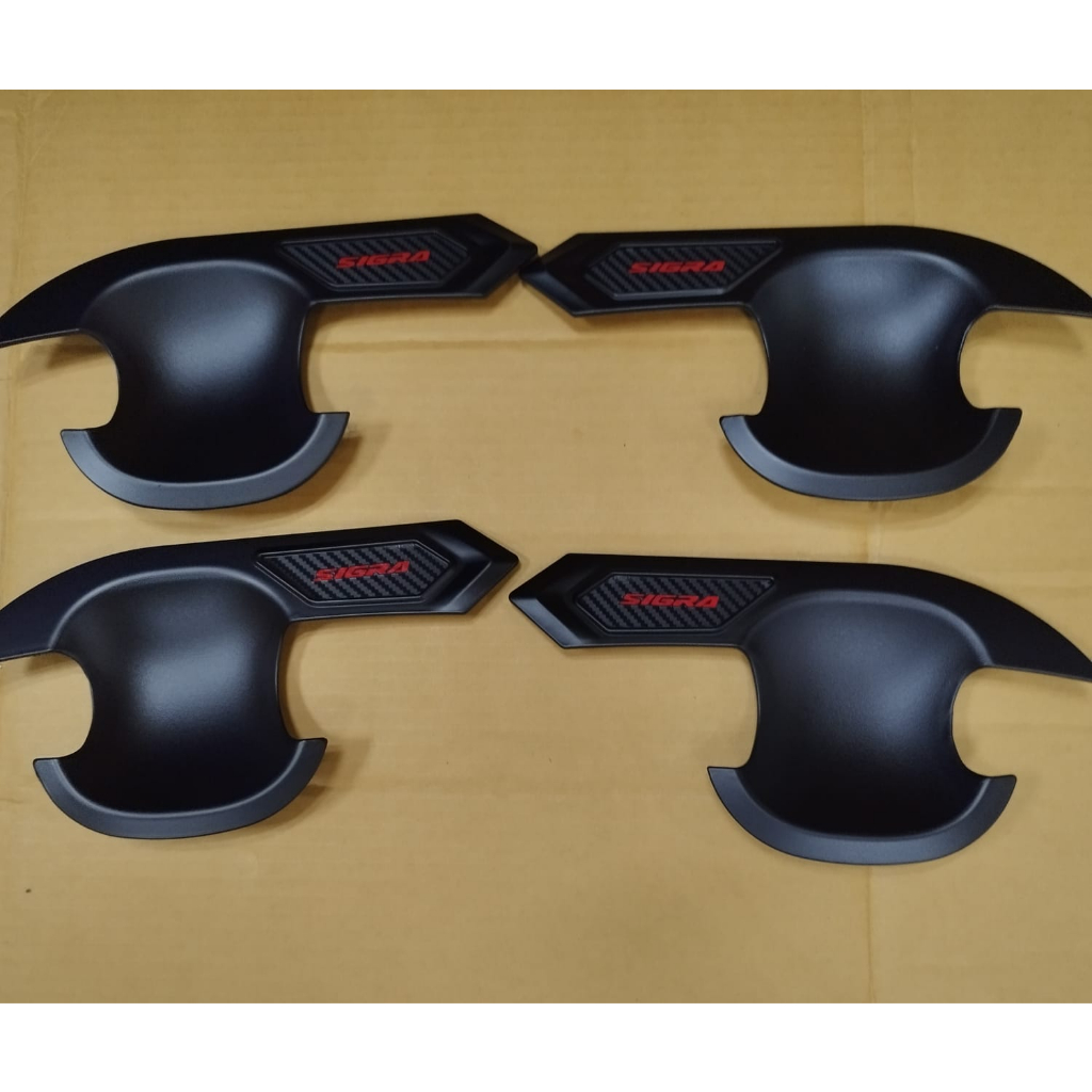 COVER OUTER MOBIL SIGRA  HITAM 2016-2021