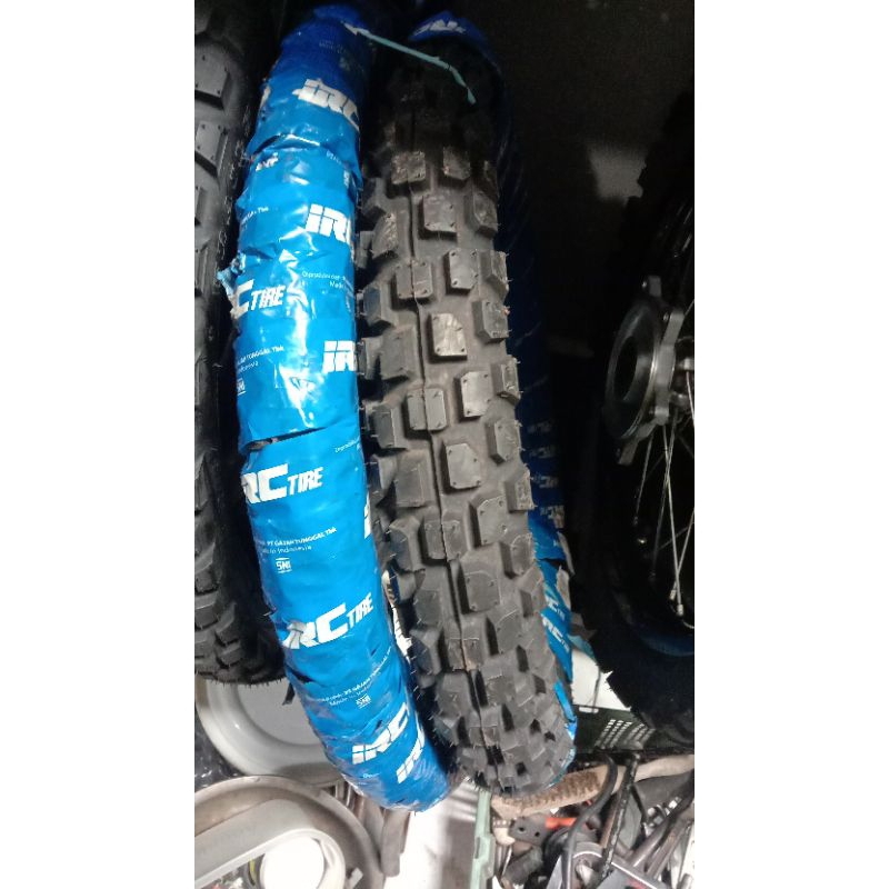 ban 16-19 IRC baru dan rem Megaoro set depan