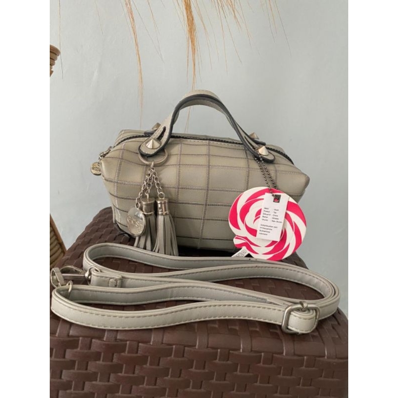 Tas Gosh Preloved