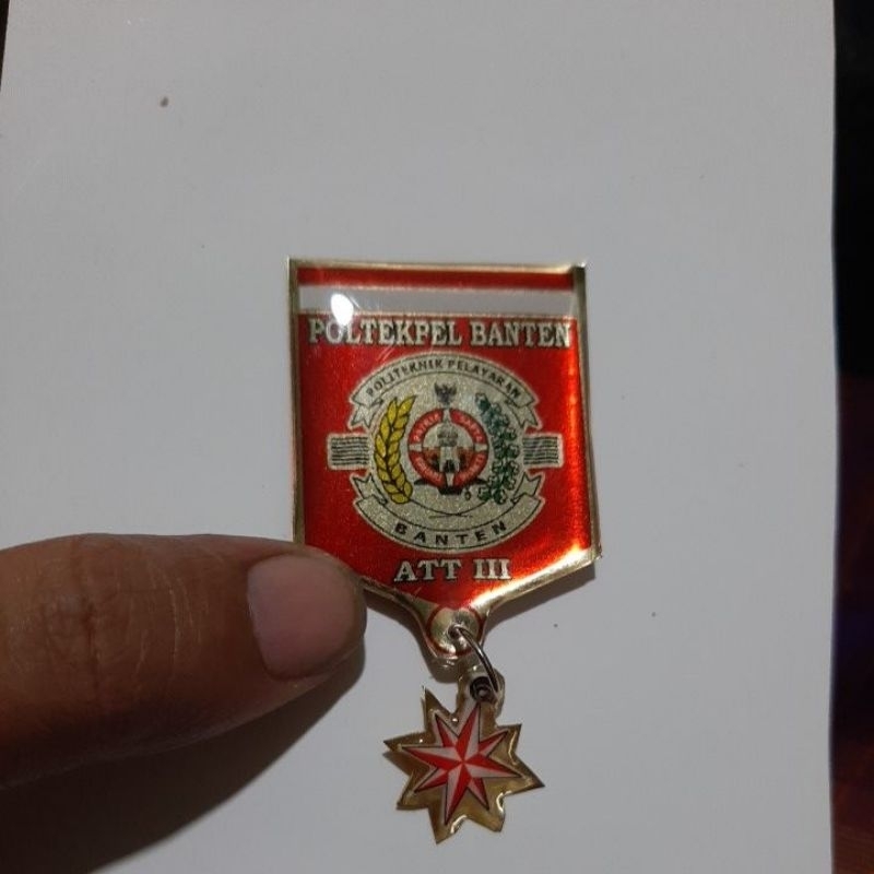 pin ATT poltekpel banten magnet