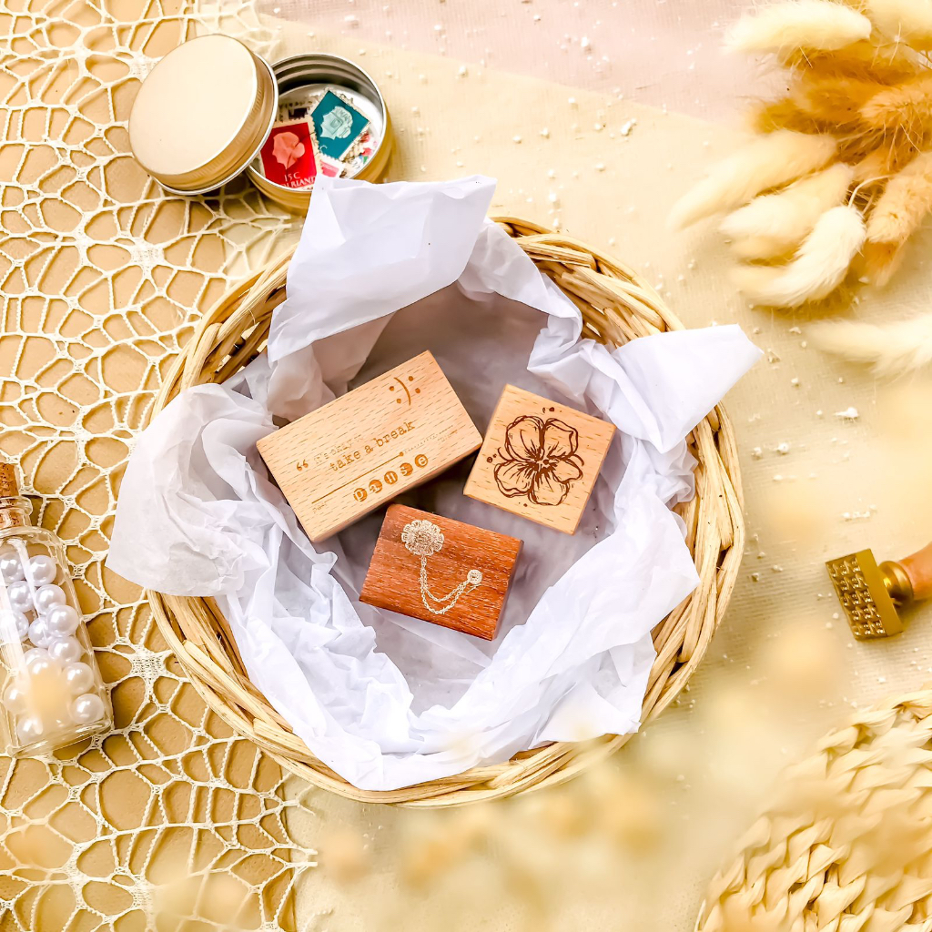 

Preloved Stamps / Wooden Stamps