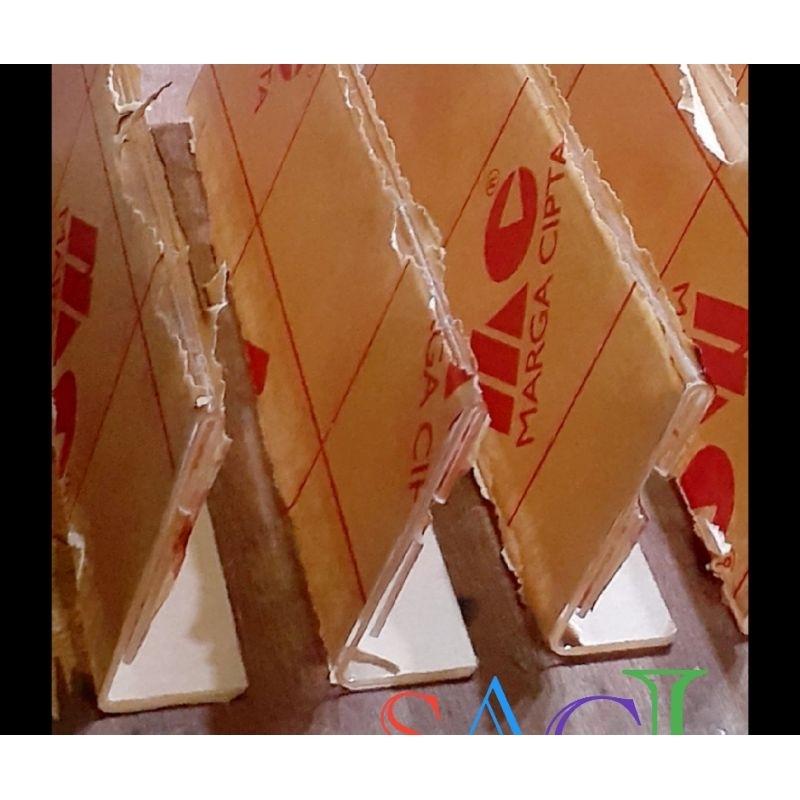 

Plakat meja / Papan nama Akrik tebal 2mm Berbagai ikuran